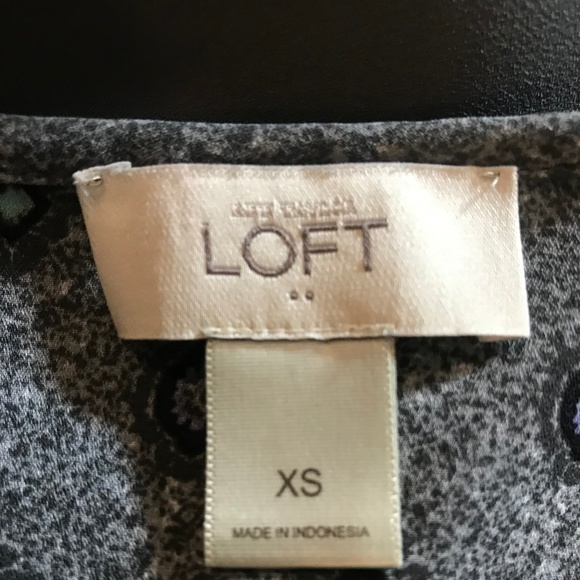 💥LOFT Top💥 - Picture 5 of 8